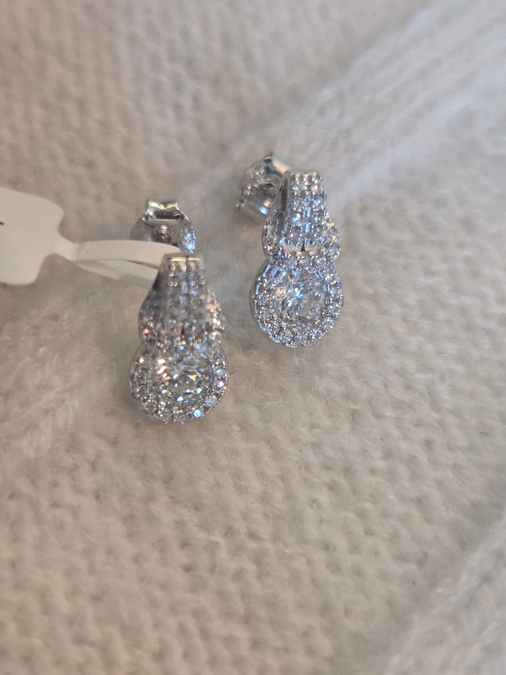 Moissy earings