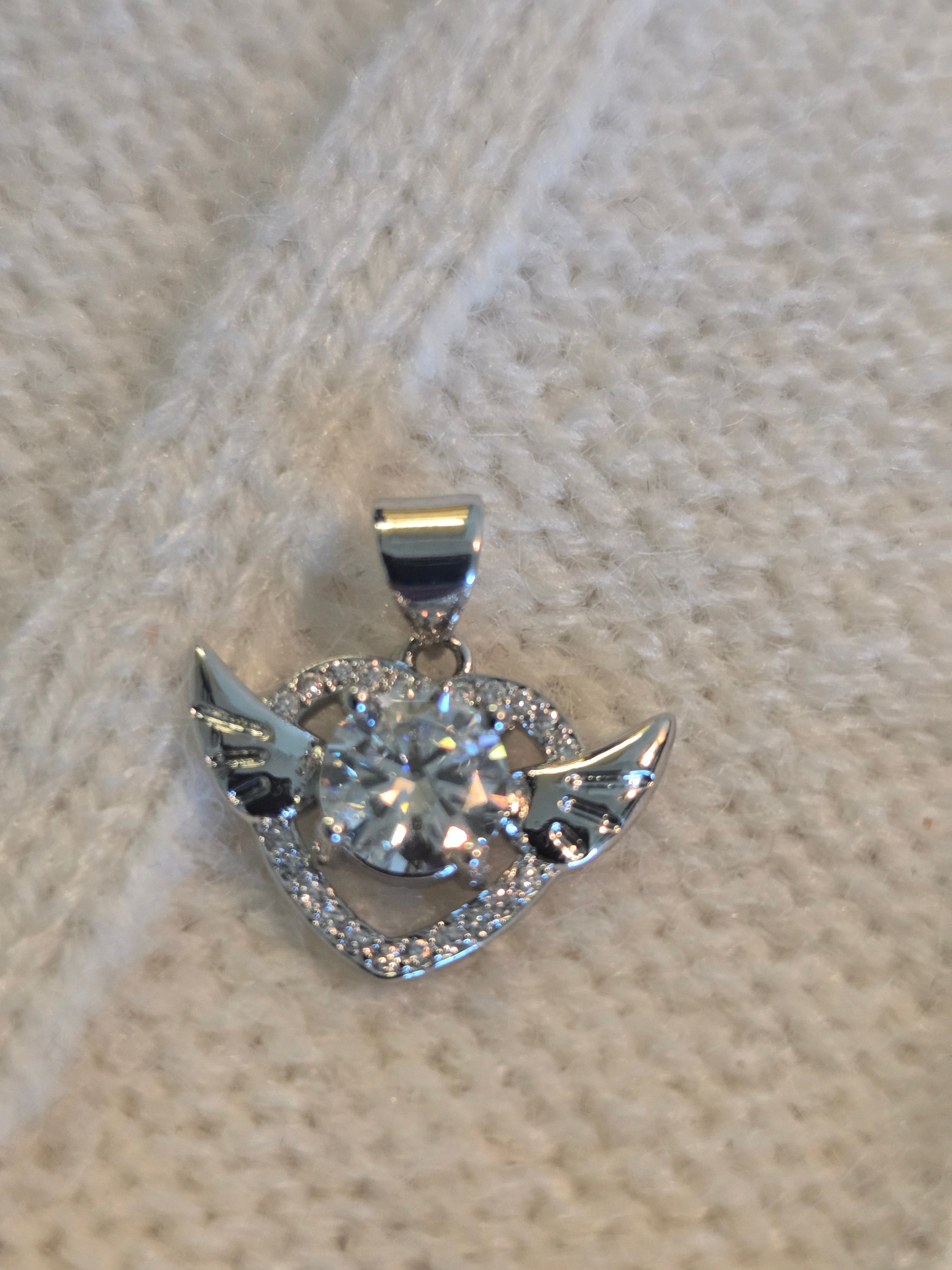 Moissy Pendant