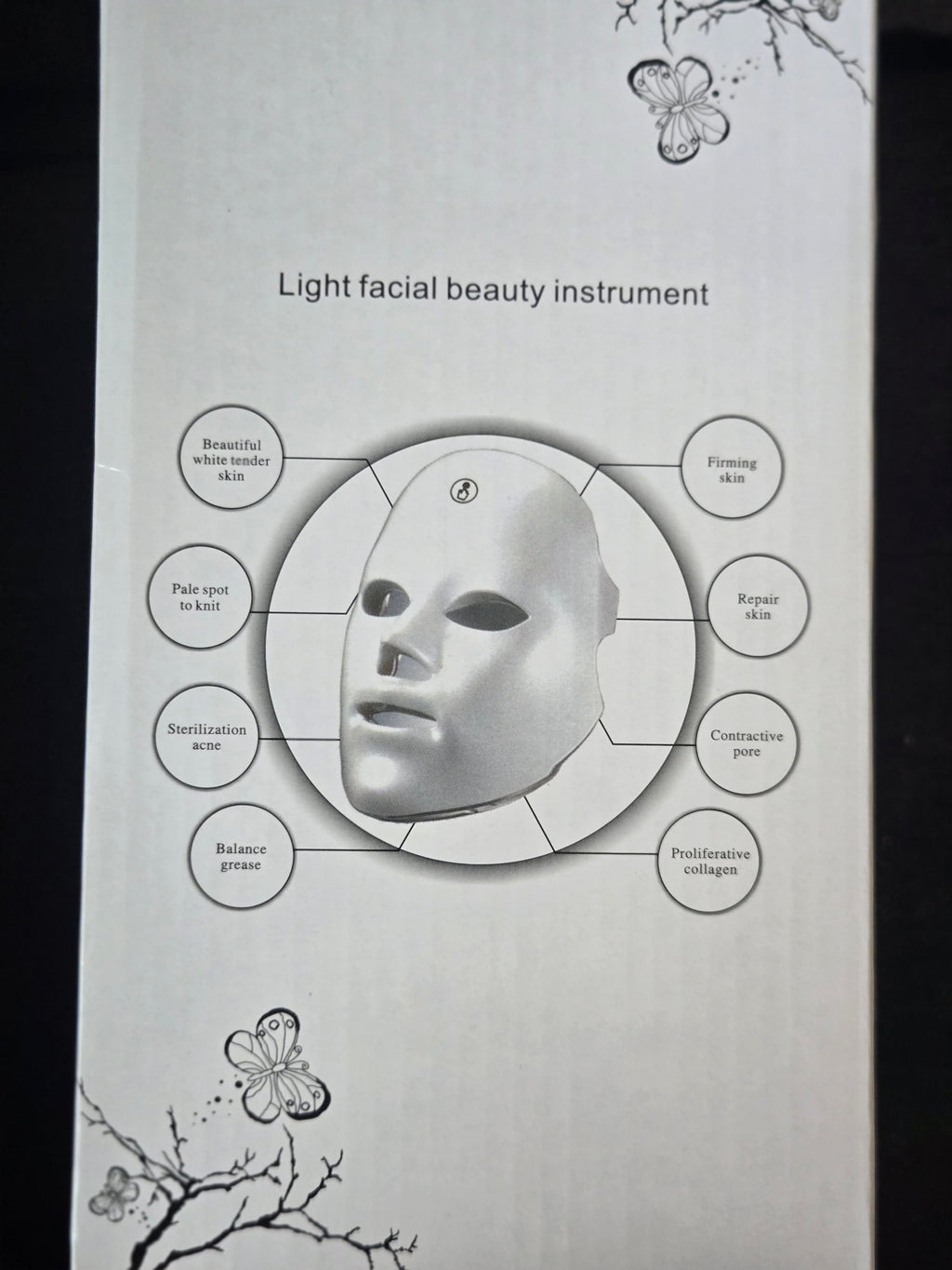 Light facial mask