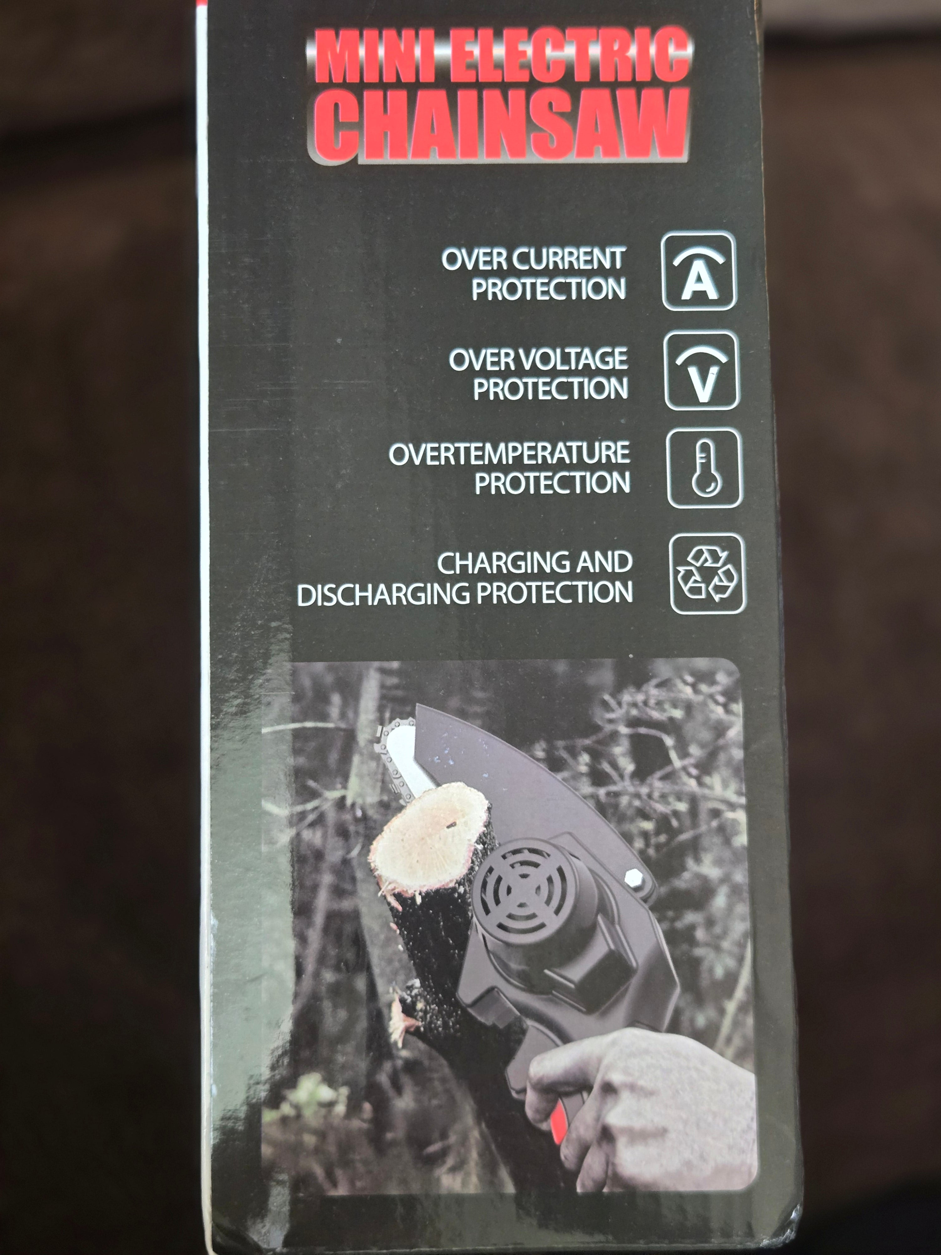 Mini electric chainsaw