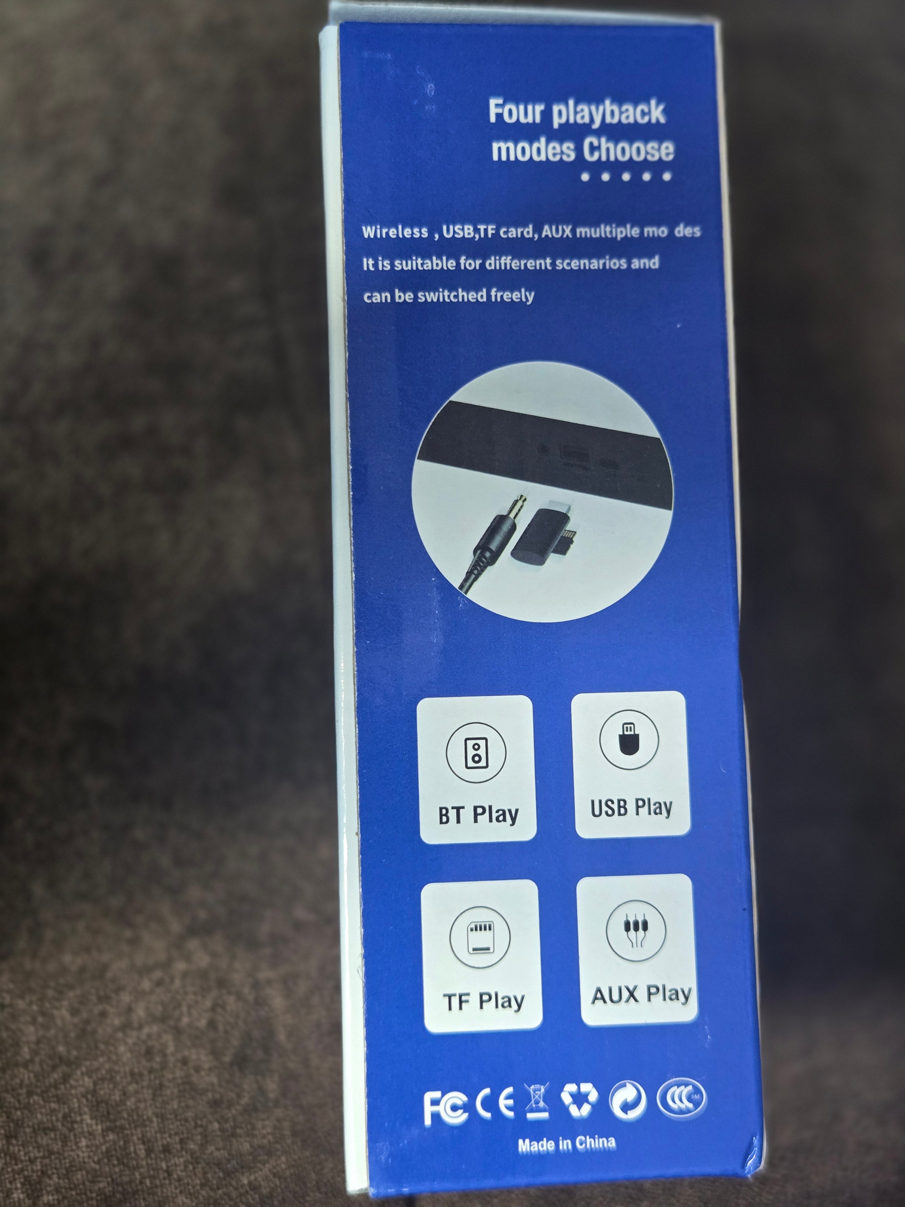 Led wireless charging speaker