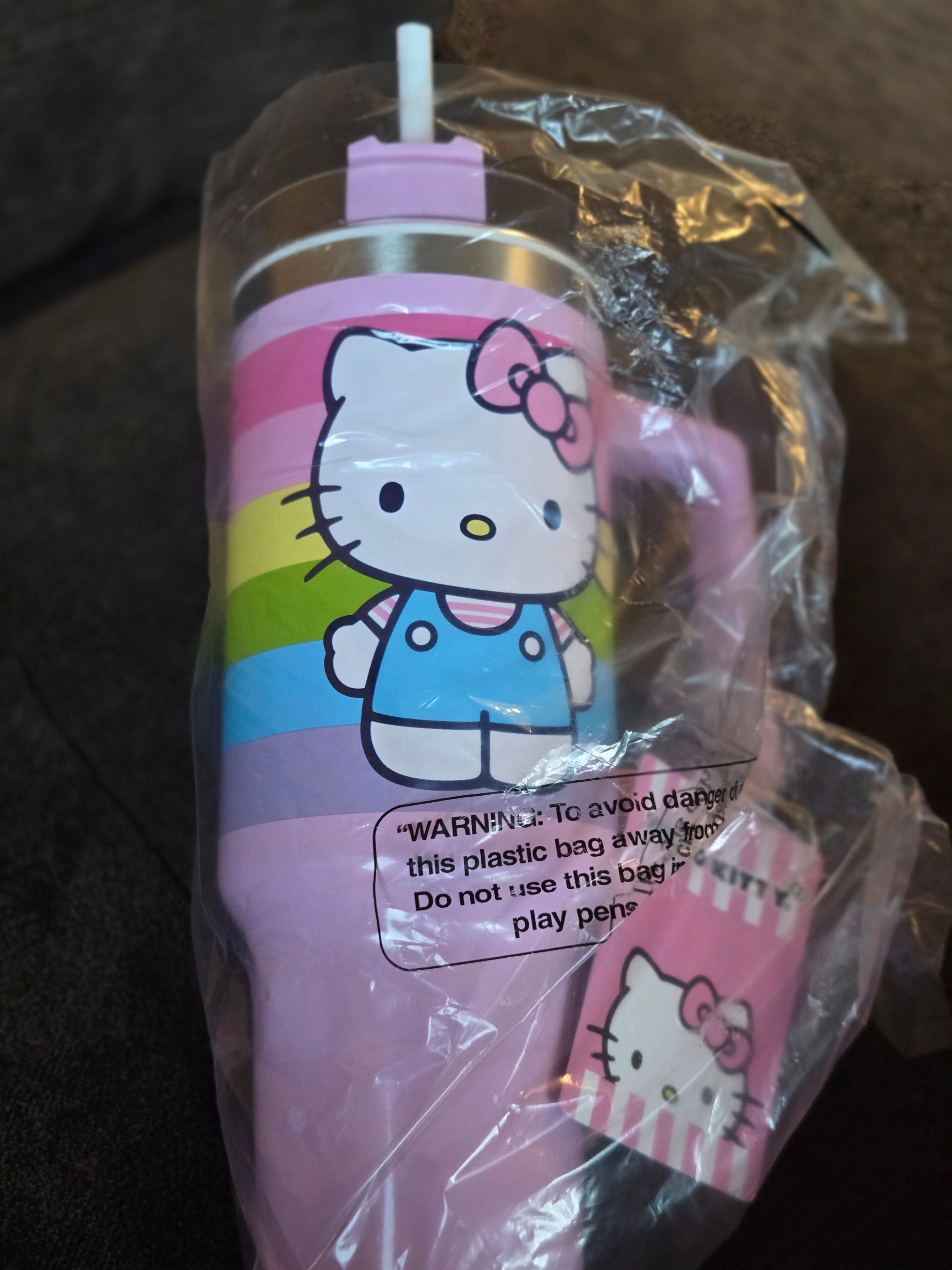 Hello kitty r0oz tumbler