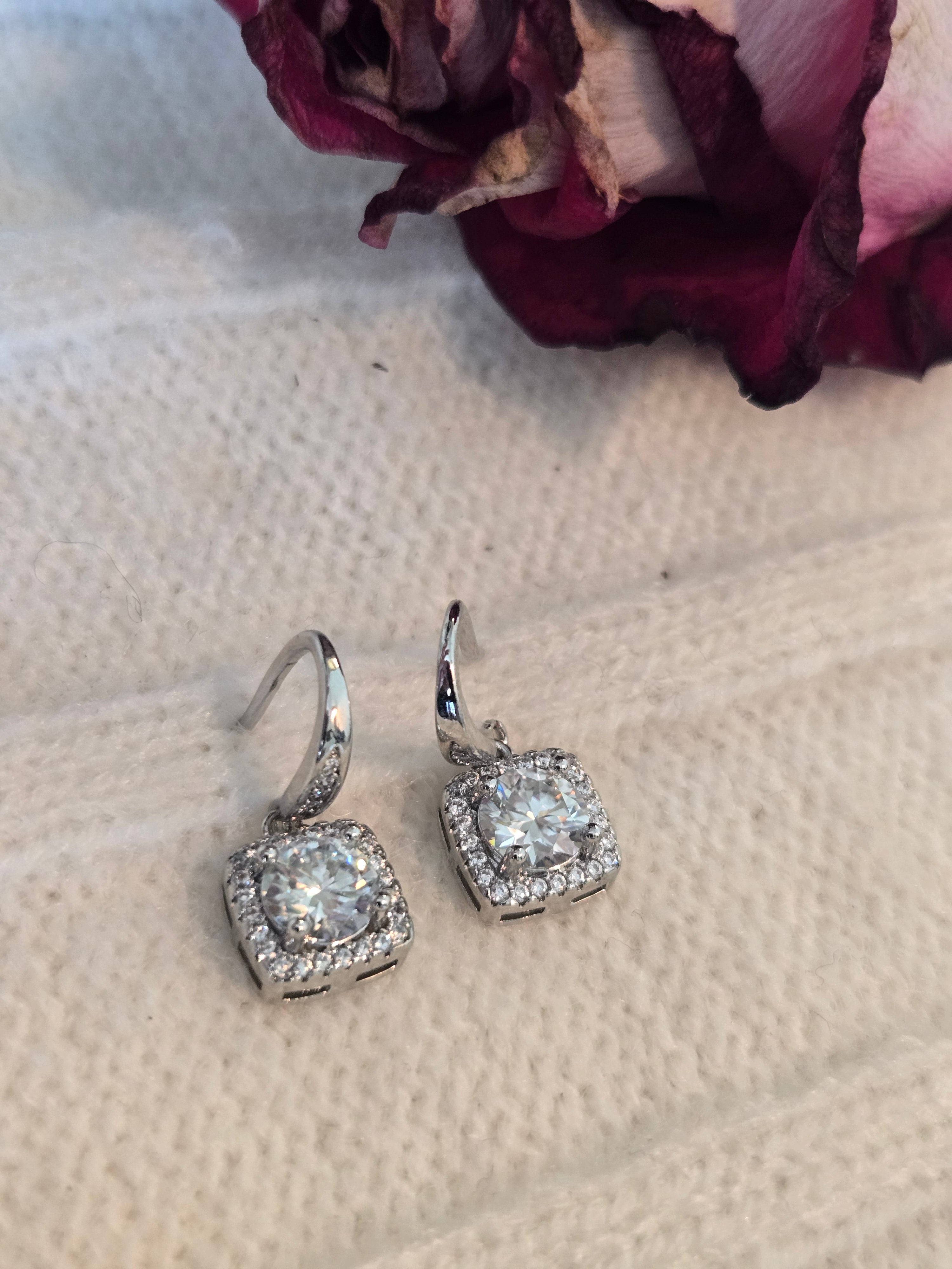 Moissy earings
