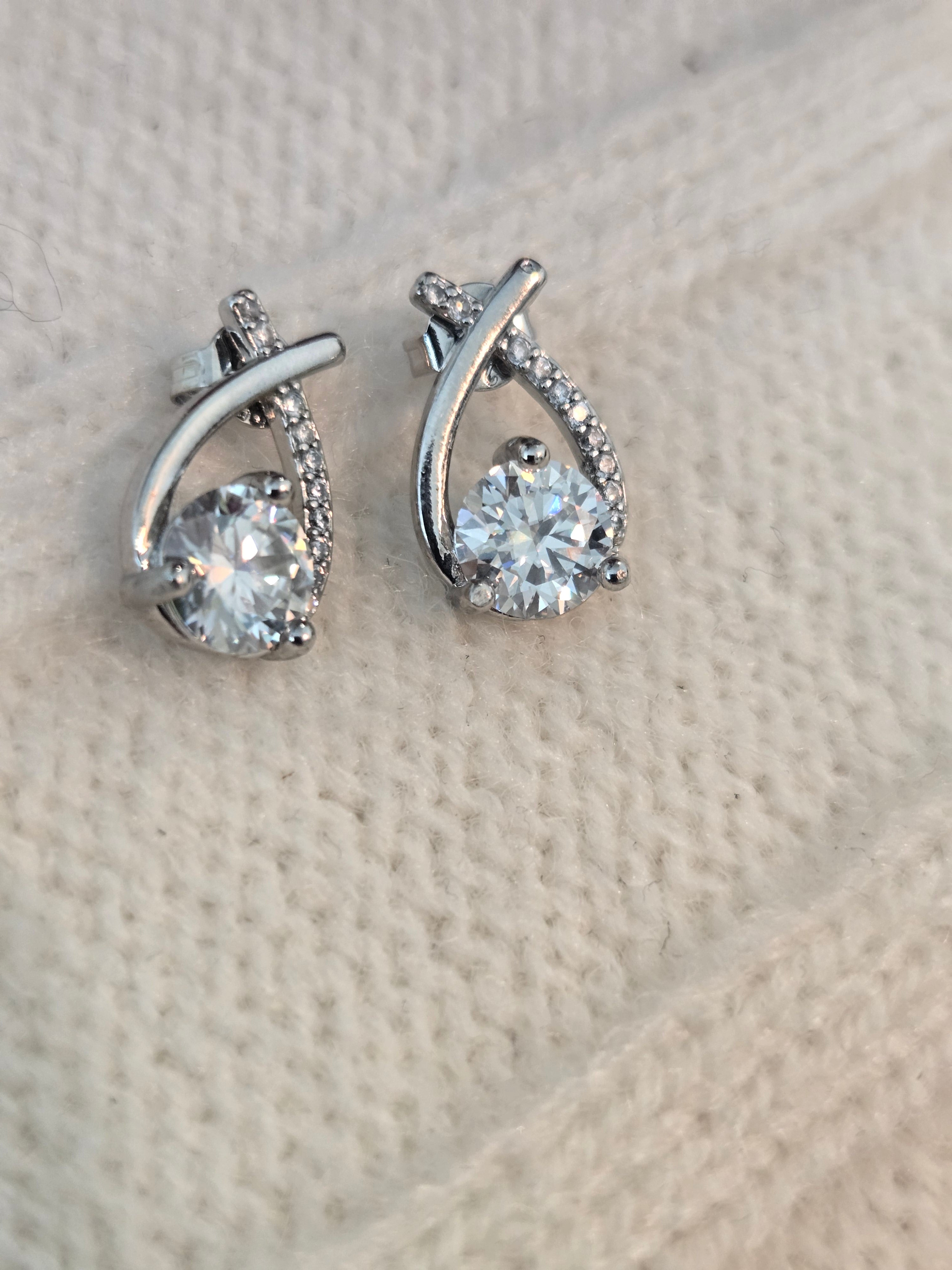 Moissy earings