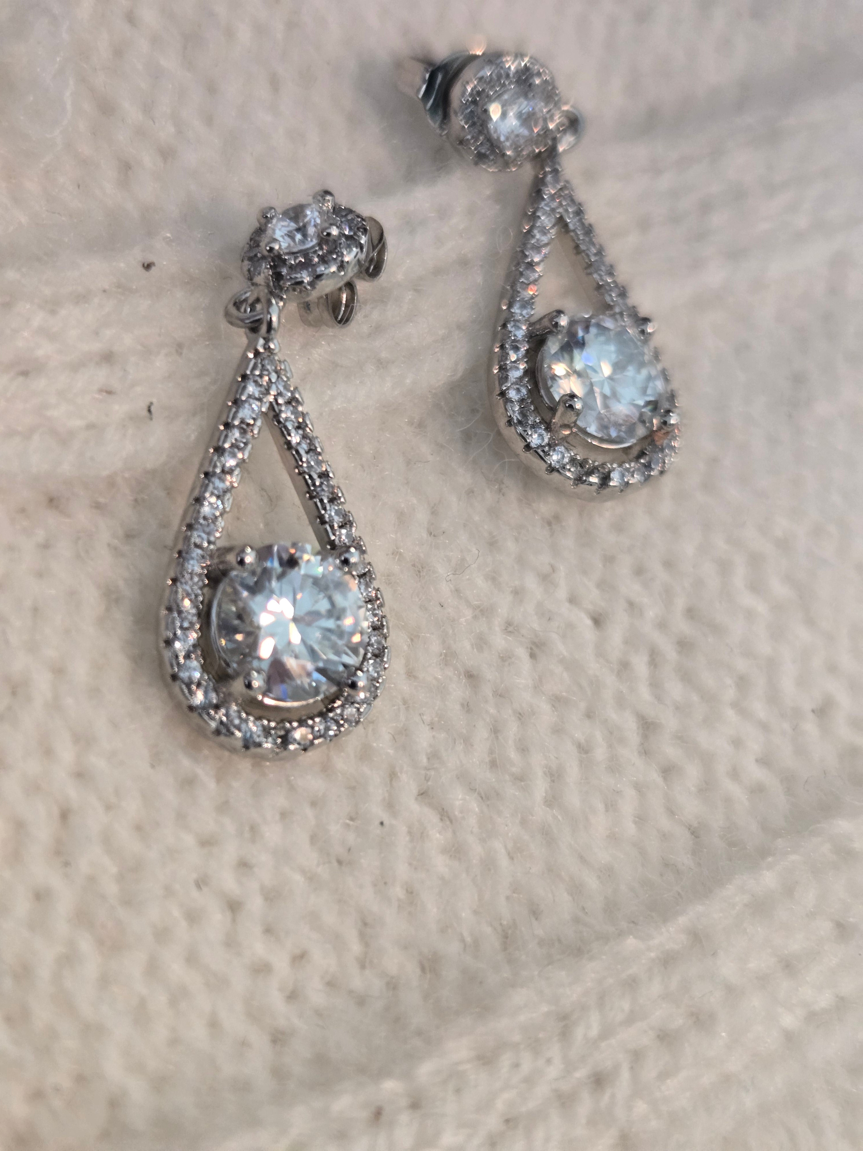 Moissy earings
